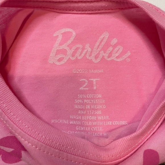 🐶🐶🐶NWT Toddler Barbie size 2T pink t-shirt🐶🐶🐶 - Picture 4 of 4